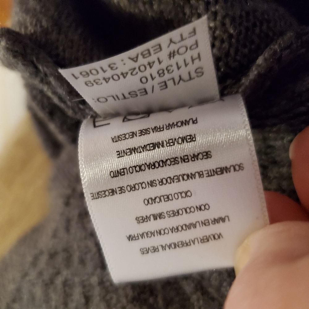 Sag Harbor Sweater Large - image 8